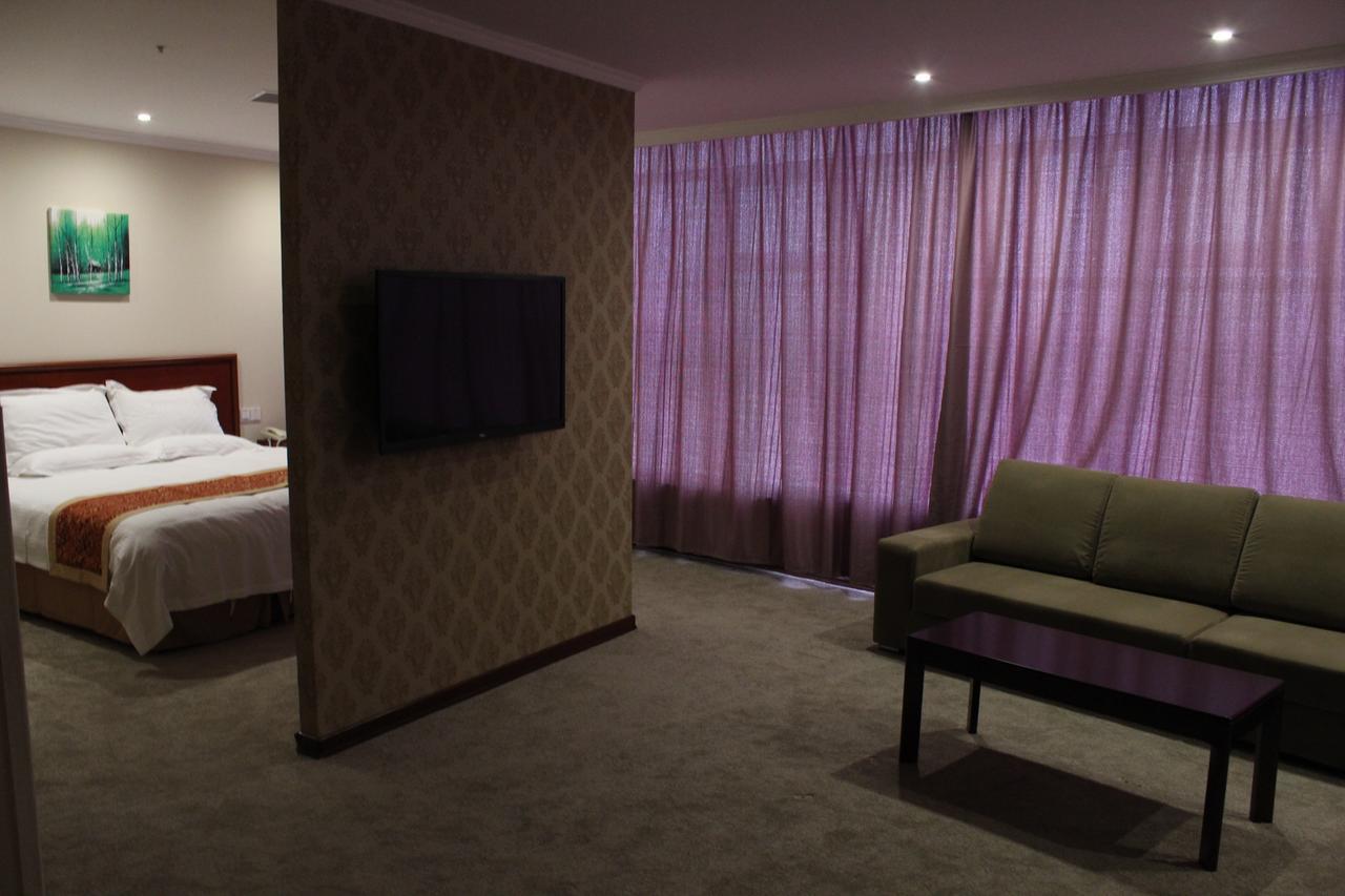 Greentree Inn Shanghai Jiading The South Of F1 Circuit Fangtai Hardware Market Express Hotel Buitenkant foto