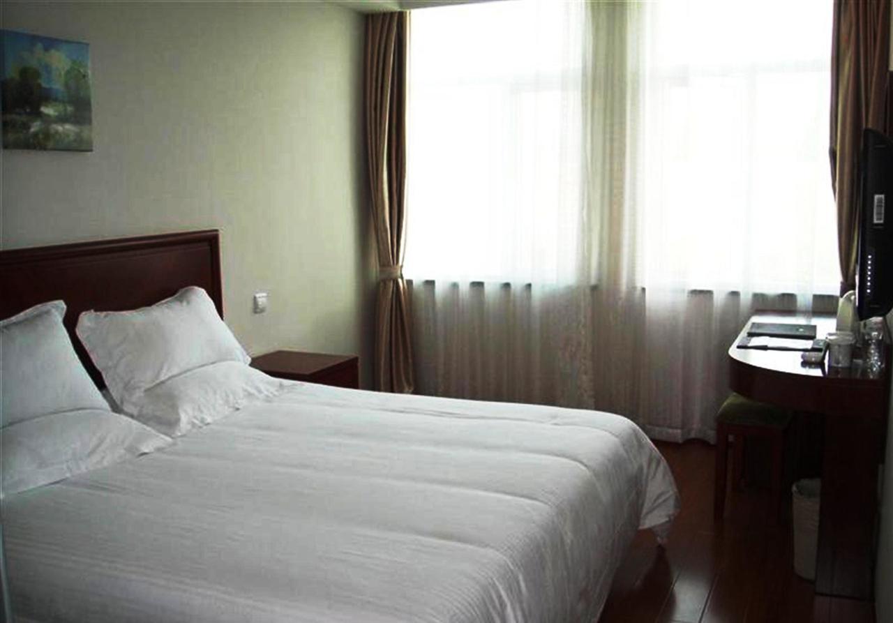 Greentree Inn Shanghai Jiading The South Of F1 Circuit Fangtai Hardware Market Express Hotel Buitenkant foto